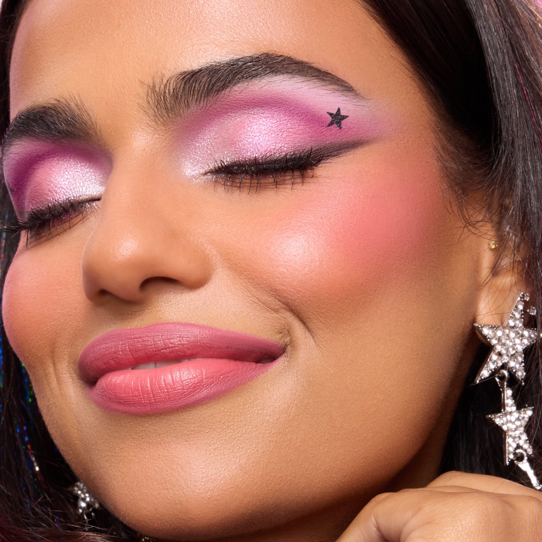Double Life - Multidimensional Everyday Beauty Showcase