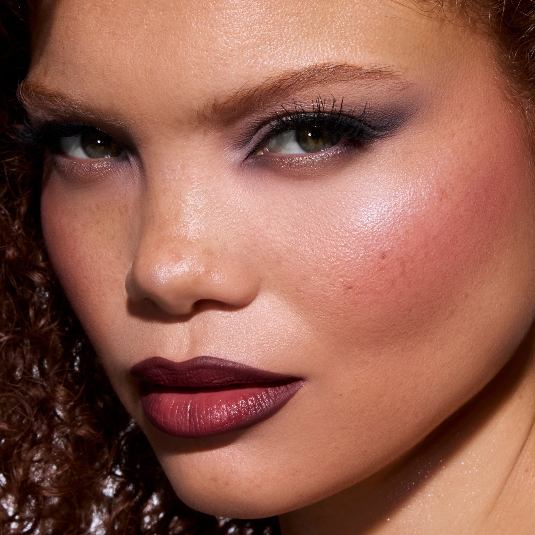 Change Me - Graceful Curated Cheek Glow