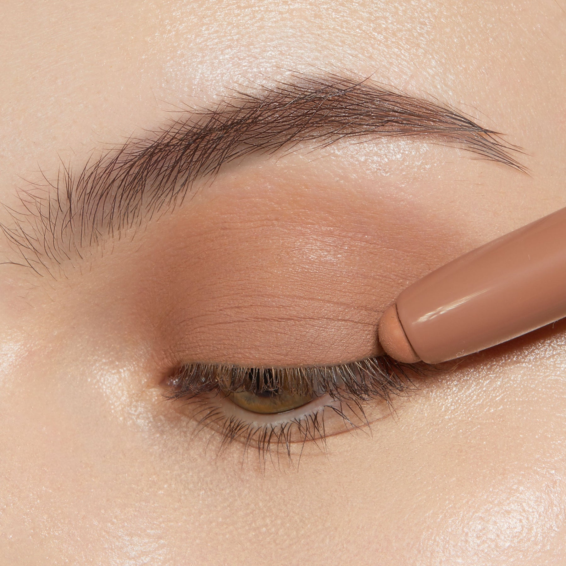 Cocktail Party - Sheer Sophisticated Eye Pairing