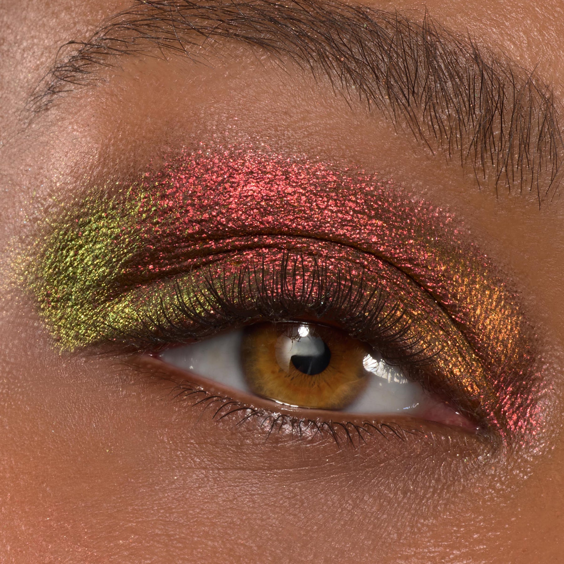 Love Triangle - Rosy Iconic Eye Routine