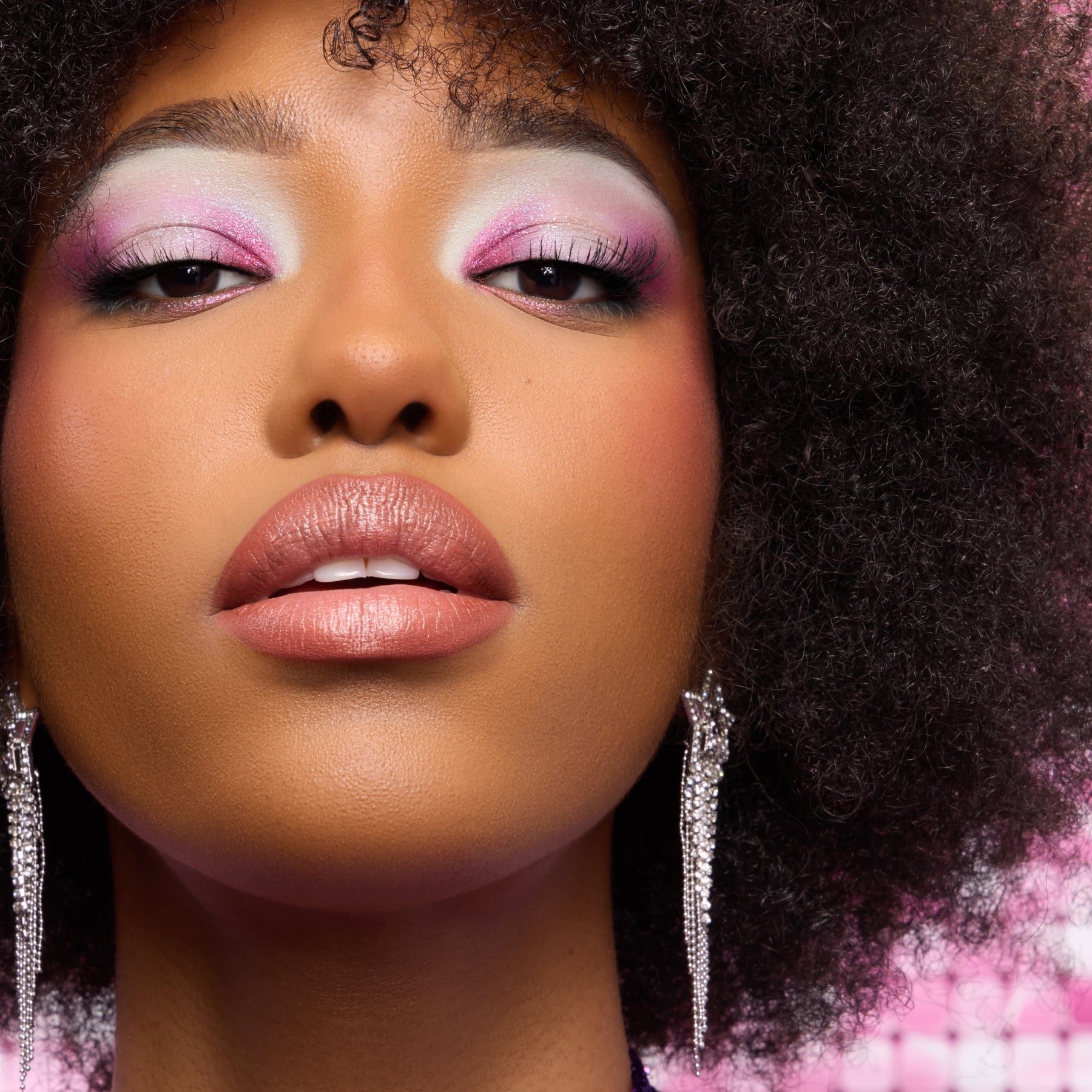 Best of Both Worlds - Gentle Curated Eye Detail
