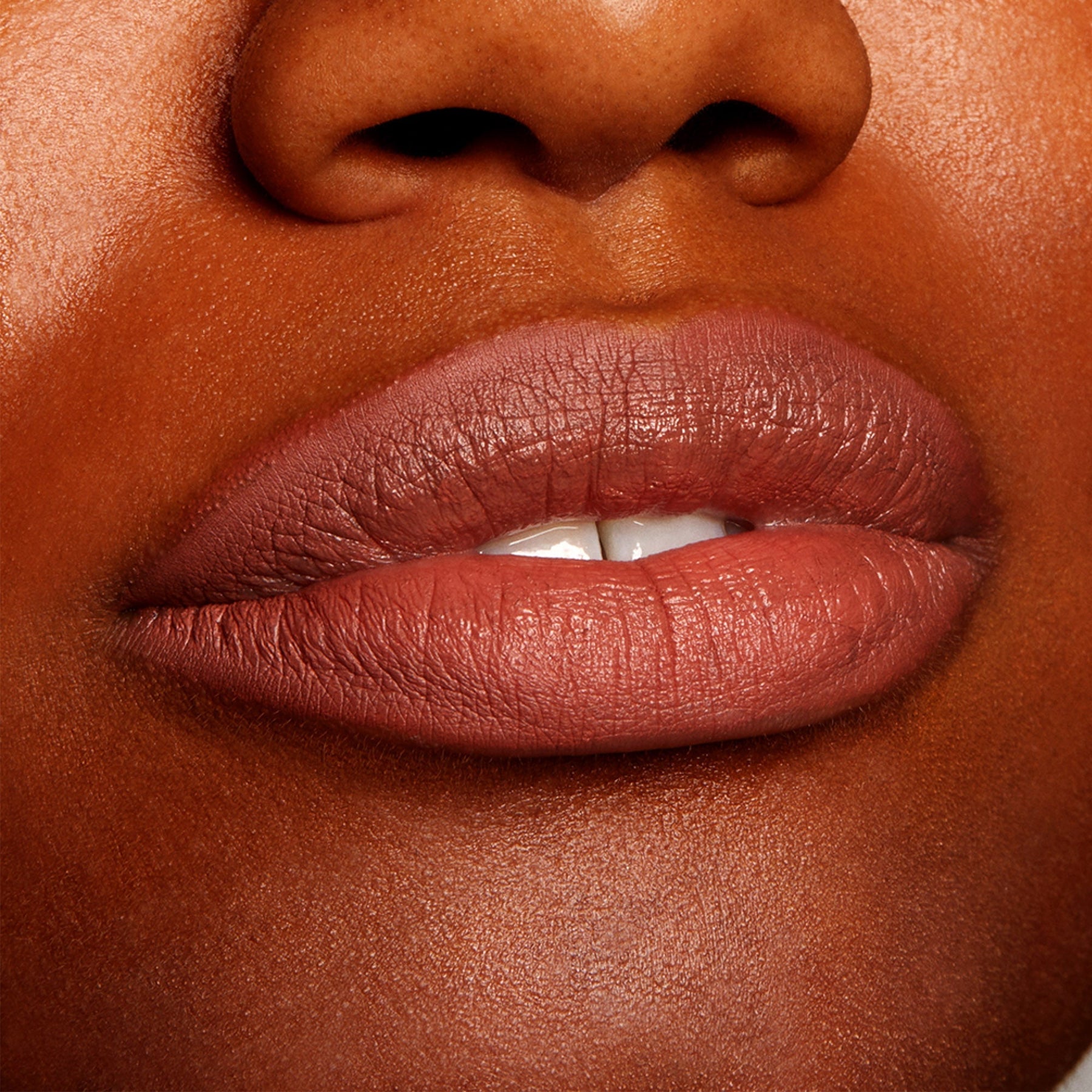 All My BFFs - Plush Artistic Lip Look